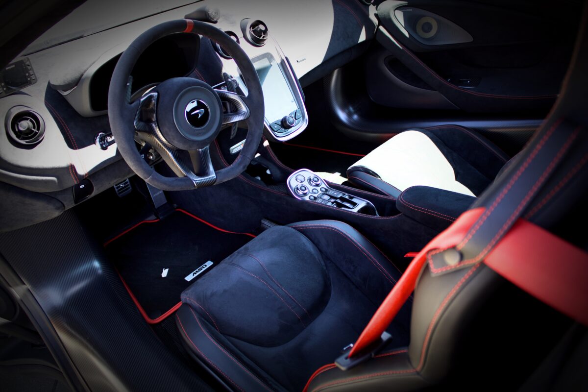 McLaren Tuning 600LT RaceTools