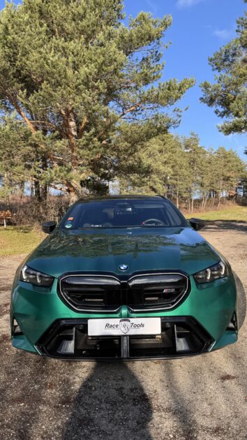 BMW M5 G90 Front